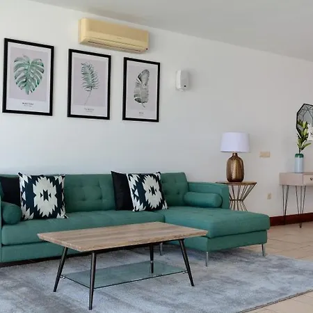 Casa Cortijo Cinco - Great 3 Bedroom - Short Walk To Marina Villa *