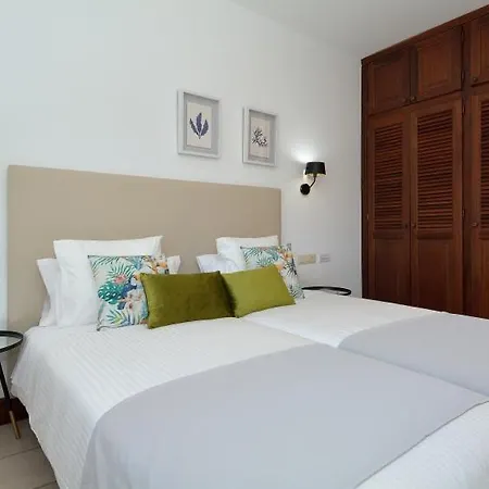 Casa Cortijo Cinco - Great 3 Bedroom - Short Walk To Marina Villa Puerto Calero