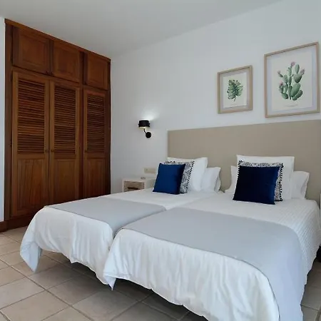 Casa Cortijo Cinco - Great 3 Bedroom - Short Walk To Marina Villa