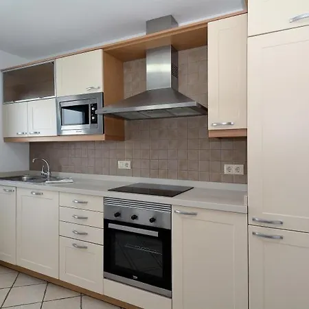 Villa Casa Cortijo Cinco - Great 3 Bedroom - Short Walk To Marina Puerto Calero