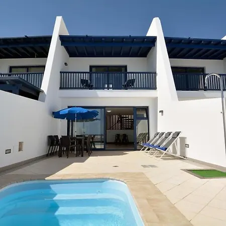 Villa Casa Cortijo Cinco - Great 3 Bedroom - Short Walk To Marina *